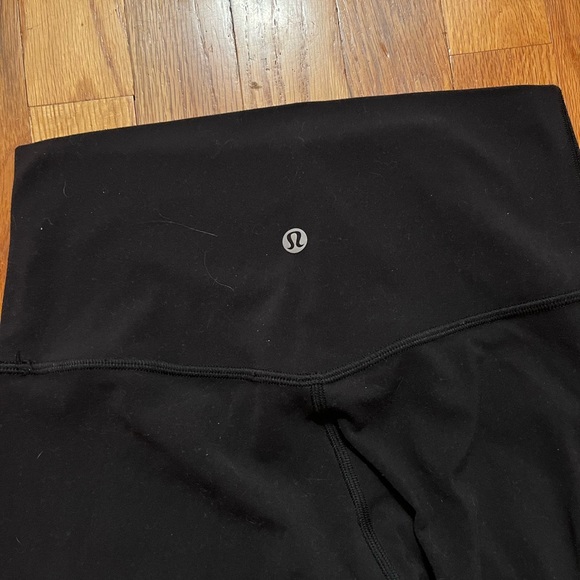 Lululemon Align High-Rise Pant 28” in Black 😊😃❤️🎁 - Picture 5 of 6